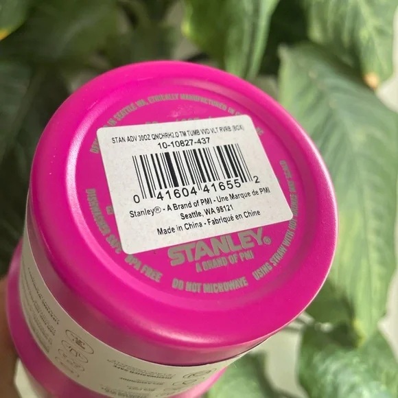 ๐FLASH SALE๐ Stanley Vivid Violet Reverb 30oz tumbler with accessories - Picture 4 of 5